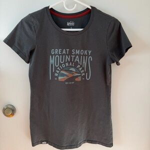 REI co-op tee (size small)